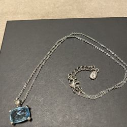 Beautiful Aquamarine Pendant With Necklace
