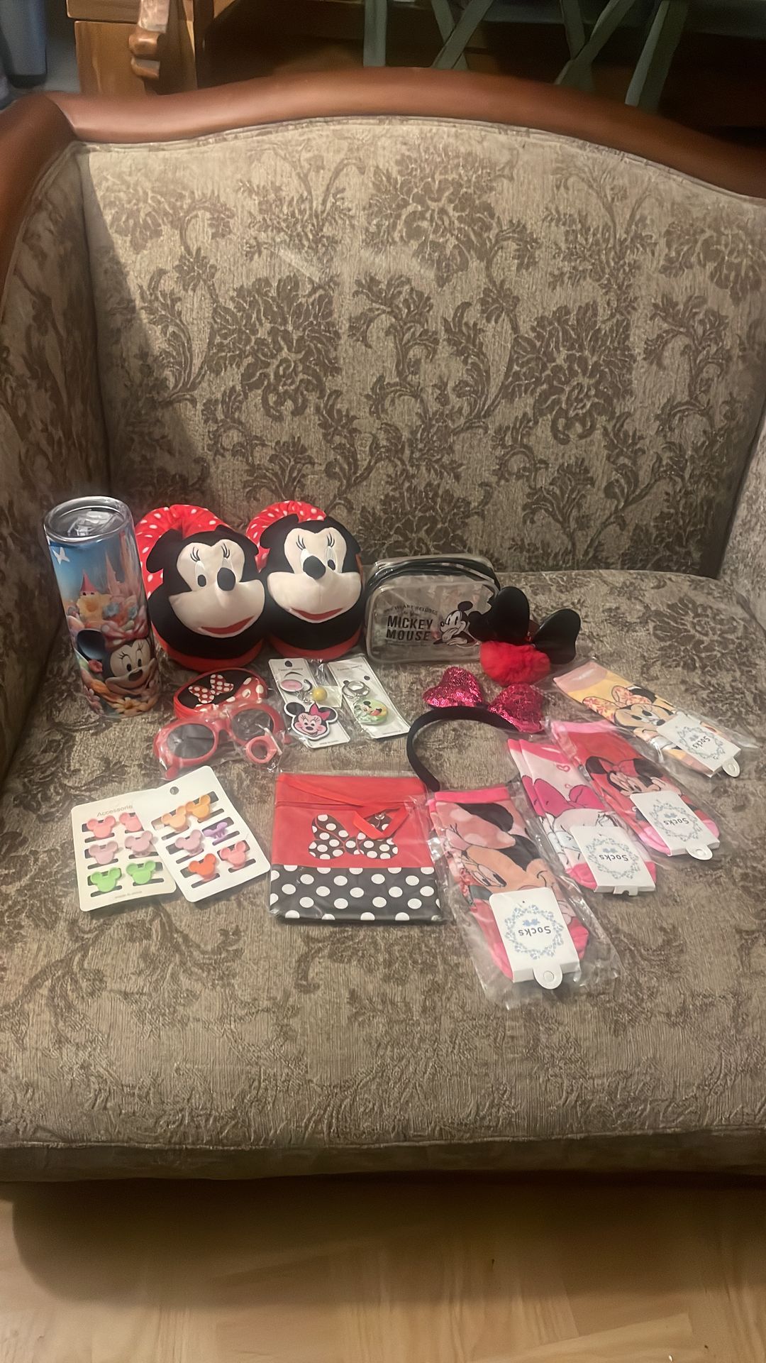 Easter fill ins for an easter basket of Minnie Mouse