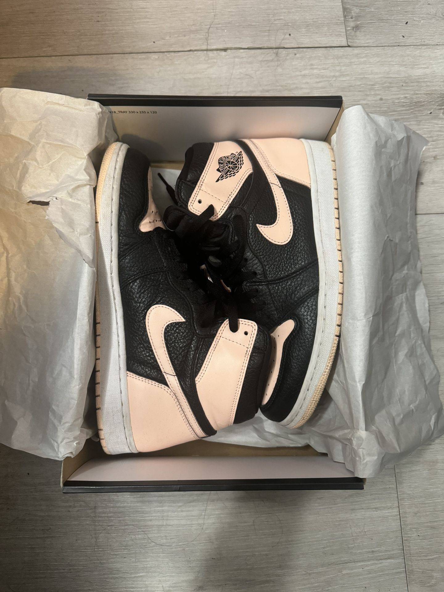 Jordan 1 Retro High Black Crimson Tint