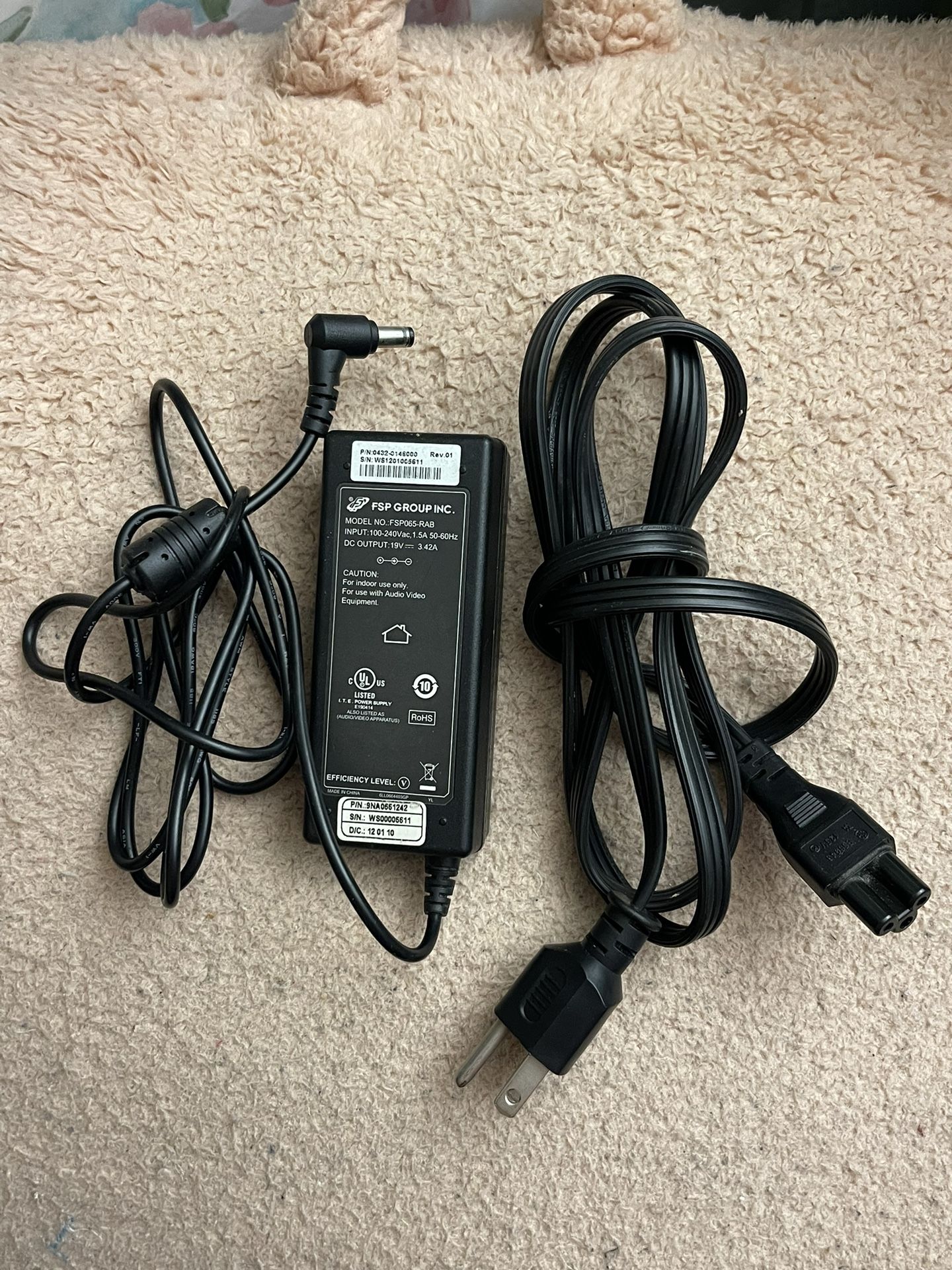 Inverter to charge TV
