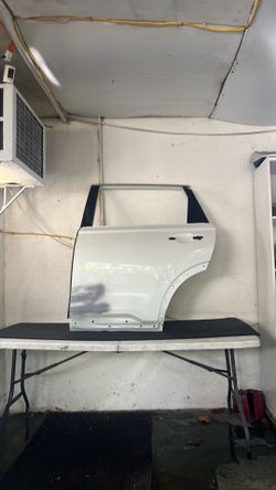 2023 2024 2025 HONDA CR-V CRV LEFT DRIVER SIDE REAR DOOR SHELL PANEL OEM