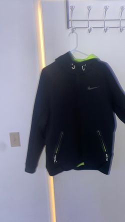 nike techs /santa cruz/jordan