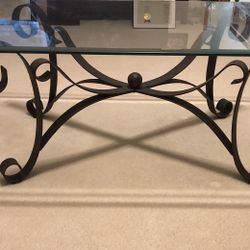 Living Room Table & End Tables
