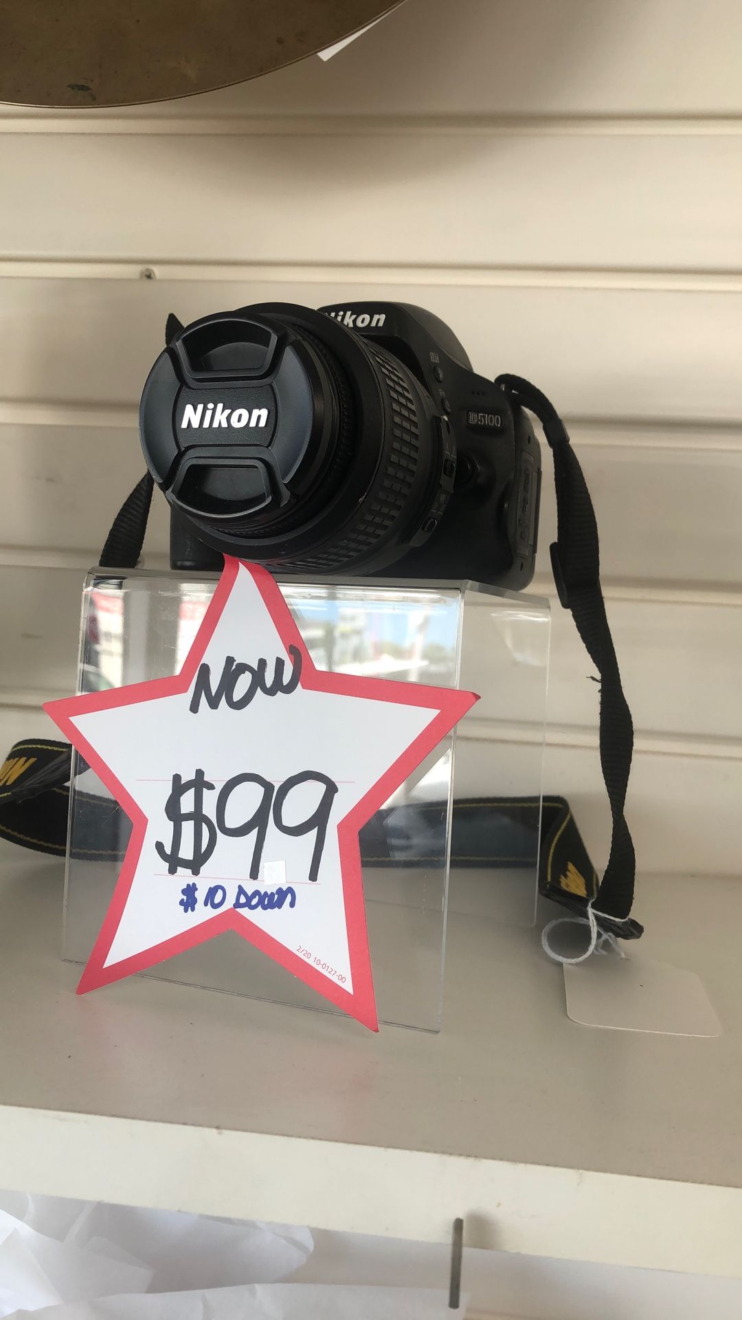 Digital Camera Nikon D5000