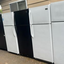 refrigerators in excellent condition 🧊
