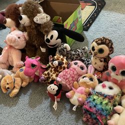 17 Plush Animals Toys 