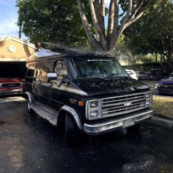 1990 Chevrolet Chevy Van