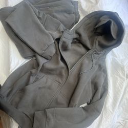 Comfort airplane mode steel grey in medium zip up hoodie with eye mask, and sweat pants