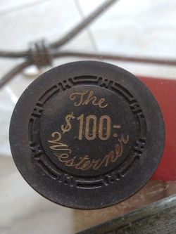 Vintage $100;Casino Chip In Good Shape $25 Henderson