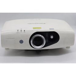 Panasonic PT-RZ370 DLP Projector Full HD 100-240V UNIT IN BOX. Great Condition