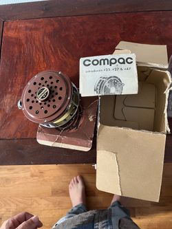 fly reel