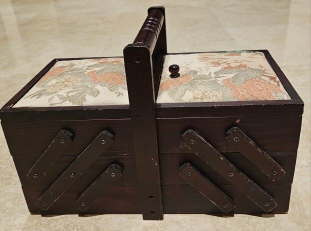 Vintage 3 Tier Fold Out Accordion Style Wood Sewing Storage Box Table Top Wooden