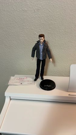 Twilight Edward Cullen Barbie Doll – Pink Label Collector