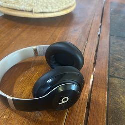 Beats Studio Pros