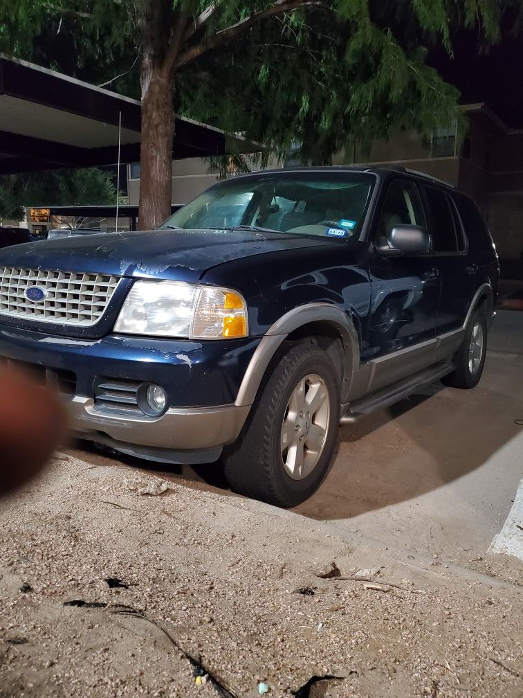 2003 Ford Explorer