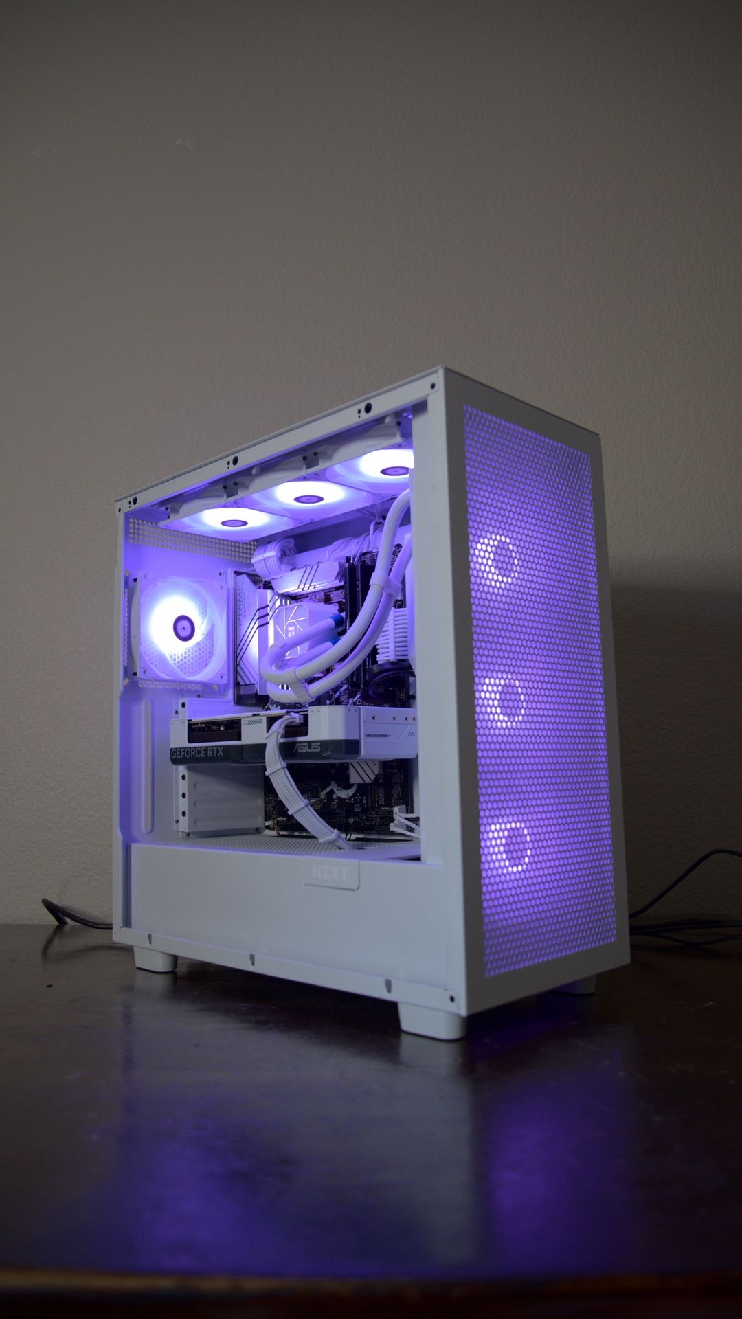 Gaming PC | 4070 Super | i9-12900k | 32GB DDR5 | 1TB | Windows 11 | WiFi