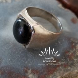 Sterling Silver 925 Ring With Onyx Stone.