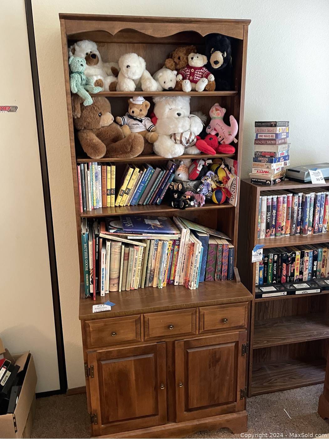 Wood Bookshelf W Drawer Storage