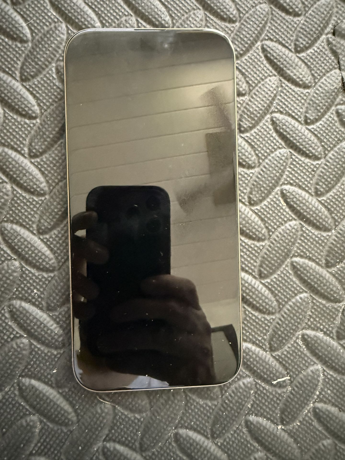 iPhone 16 Pro Max Gold 256 GB Unlocked