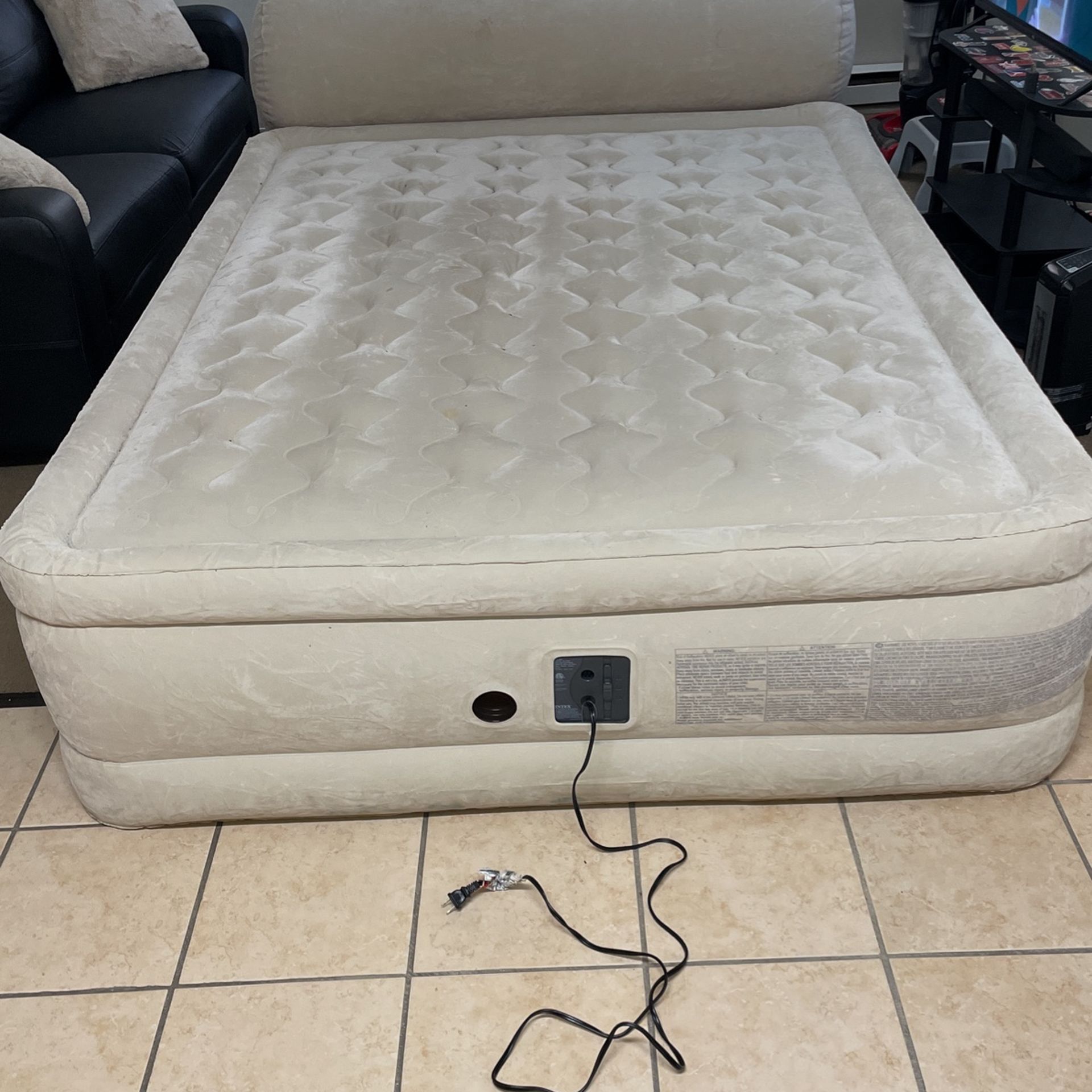 Intex Queen Sized Air Mattress