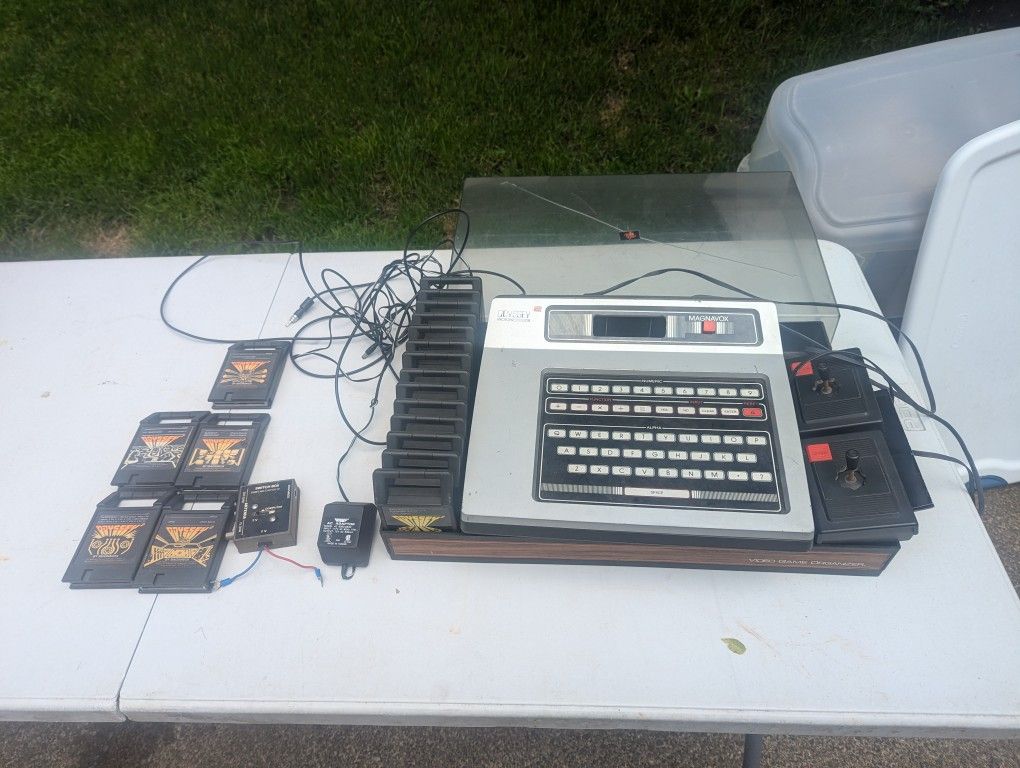 Old Video Game Grouping 