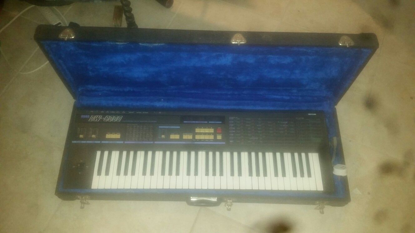 **PRICE DROP** Korg DW-6000 Programmable Digital Waveform Synthesizer