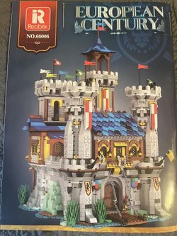 NEW 2722 pc Reobrix Castle Brick Building Set