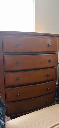 Five Drawer chest