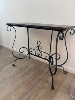 Brown Wood Top Thigh Hight Table