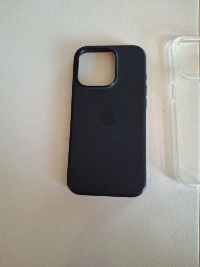 5 iPhone 15 Pro Cases 3 Of Them MagSage