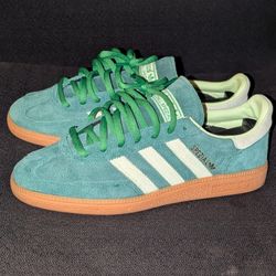 Mens Adidas Spezials Size 9.5