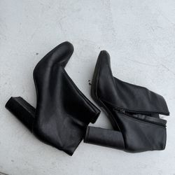Women’s Ankle Boots 