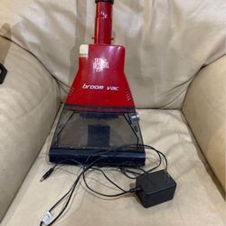 Like New Dirt Devil Broom Vac