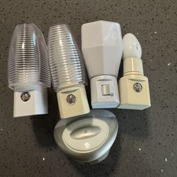 Assorted night lights
