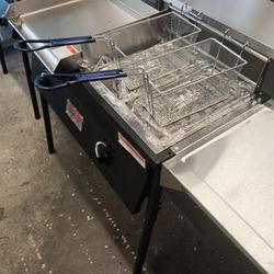 Griddle With Fryer