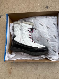 Totes Kids Girls Winter Snow Boots size 4 kids