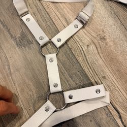  Costume Accessories 