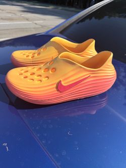 nike slides