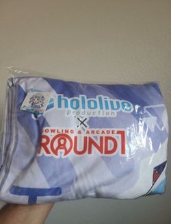 Hololive x Round 1 Gawr Gura collectible towel
