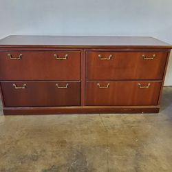 4 Drawer Lateral File Cabinet $200 (Good Condition)