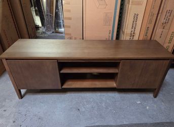 Streamlined walnut TV stand (63")