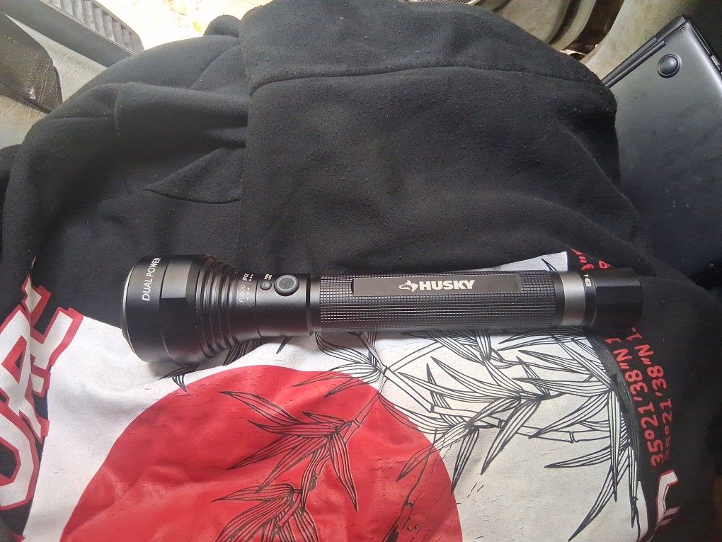 Husky Flashlight
