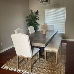 Gorgeous Dining Room Set With 4 Upholstered Chairs And Bench