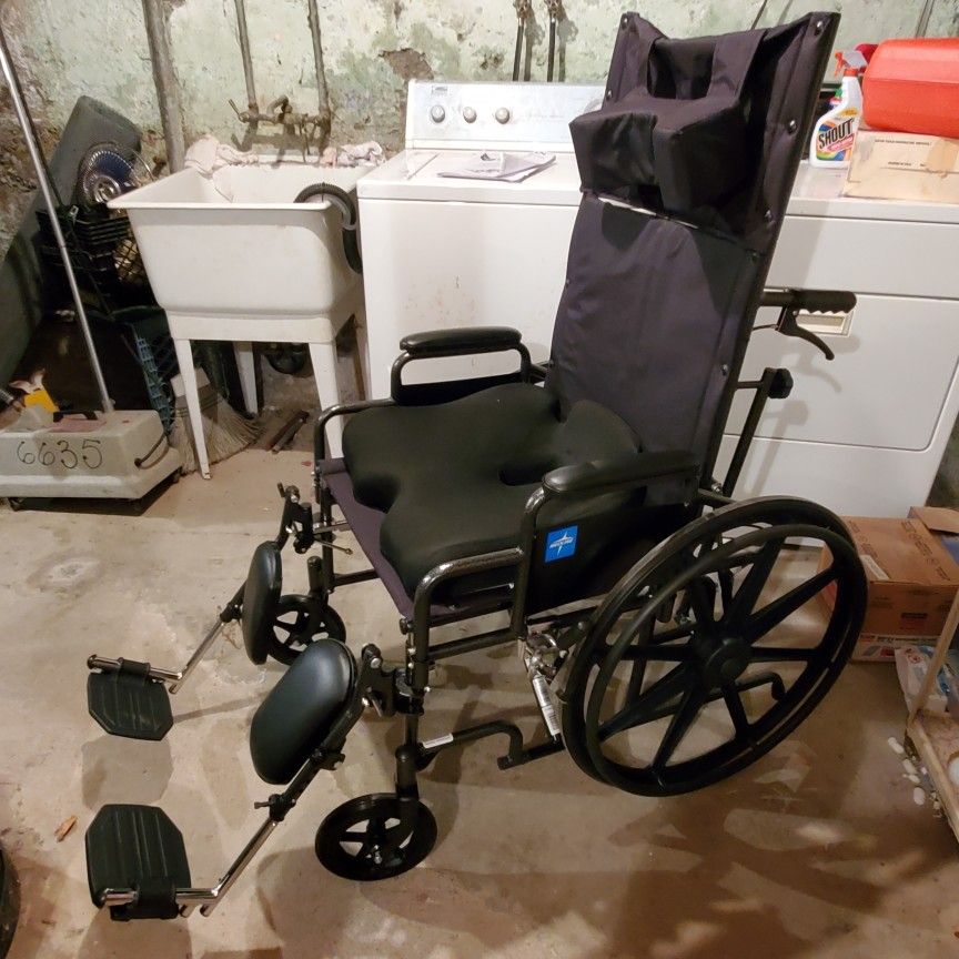 Medline Guardian Reclining Wheelchair