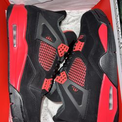Jordan 4 Red Thunder 