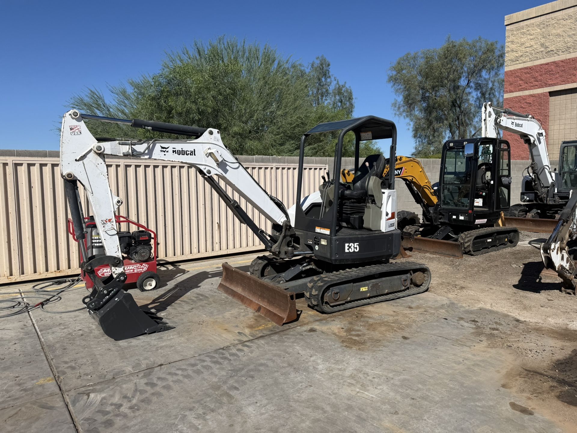 E35 Bobcat Excavator Long Stick