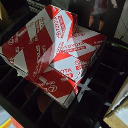 Toyota Oem Spark Plugs 