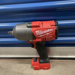 Milwaukee M18 FUEL 1/2 in. Cordless Brushless  Impact Wrench Tool Only