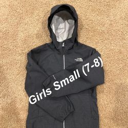 NORTH FACE / Girls DryVent HyVent  Waterproof Full-Zip Jacket Coat w/ Hood / Girls Small (7-8) / Retails $100 +Tax / Like New w/o Tags!! / Grey