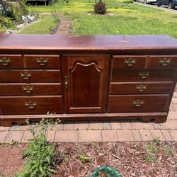 Dresser With Mirror Set